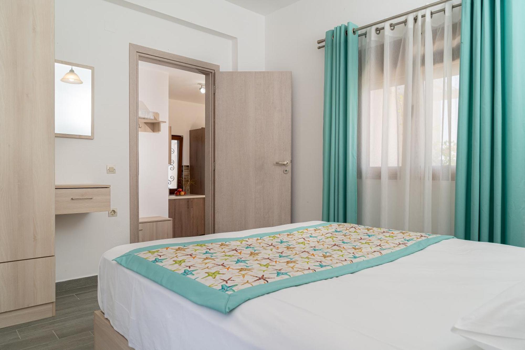 Akrotiri Apartments Makriyialós Luaran gambar